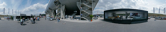 Erlebniswelt mit Ausstellungs-Pavillon
