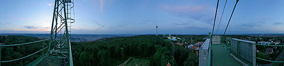 Auf Augenhöhe mit dem Fernsehturm