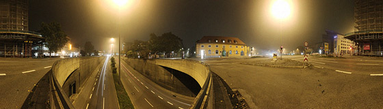 Nachtnebel am Charlottenplatz Nachtnebel am Charlottenplatz