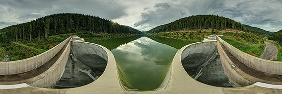 Linachtalsperre im Schwarzwald Linachtalsperre im Schwarzwald